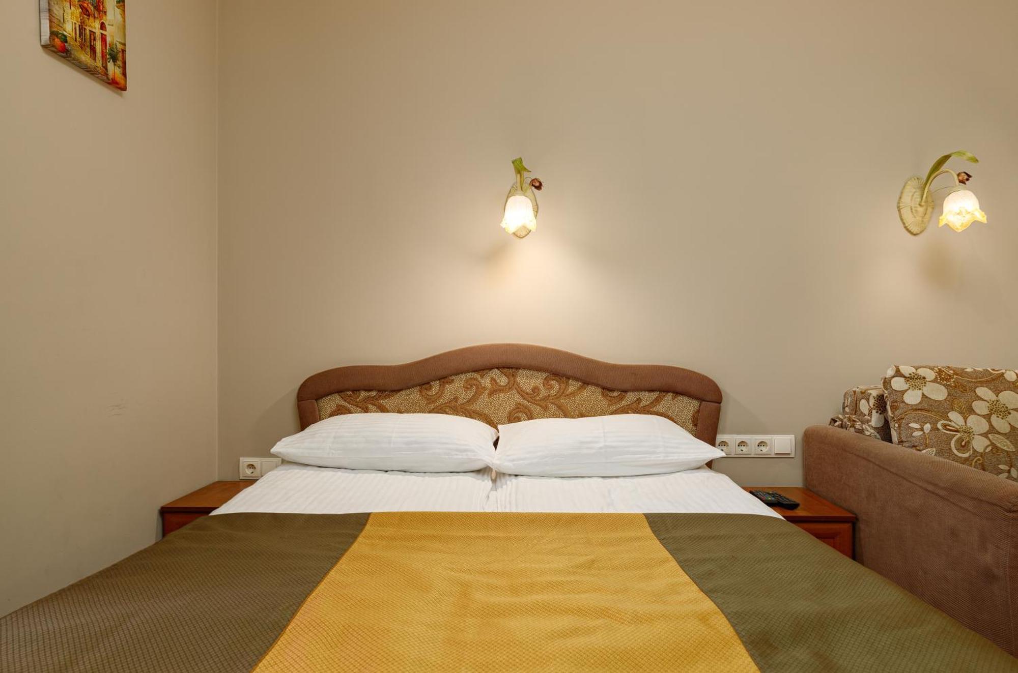 Готель Кайзер У Львові Room photo